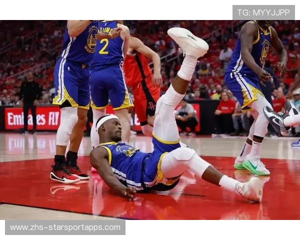 巴特勒抢断快下上篮,迈阿密一口气点燃